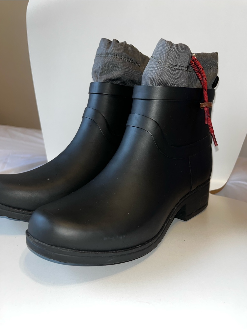 Lucky Brand Black Waterproof Ankle Rain Boots with Gray Cuff